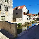 Losotovi *