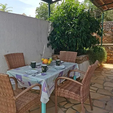 Losotovi Apartment Vrboska