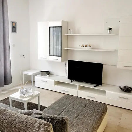 Apartment Losotovi